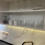 Lägenhet Queen's Luxury Tirana