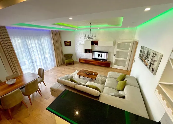 Queen's Luxury Tirana